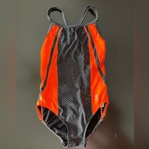 TYR Women's One-Piece Swimsuit - Black and Orange Size 34/10